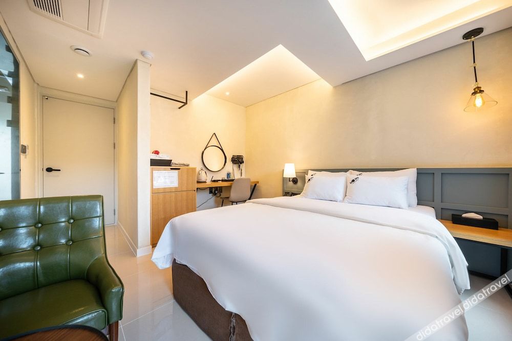 Hotel Moon 2*