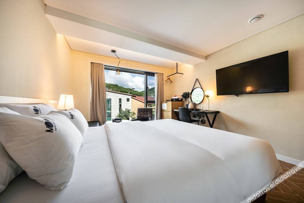 Hotel Moon 2*