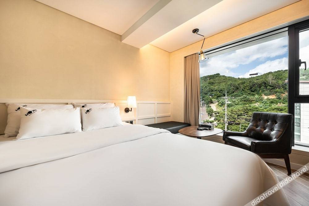 Hotel Moon 2*
