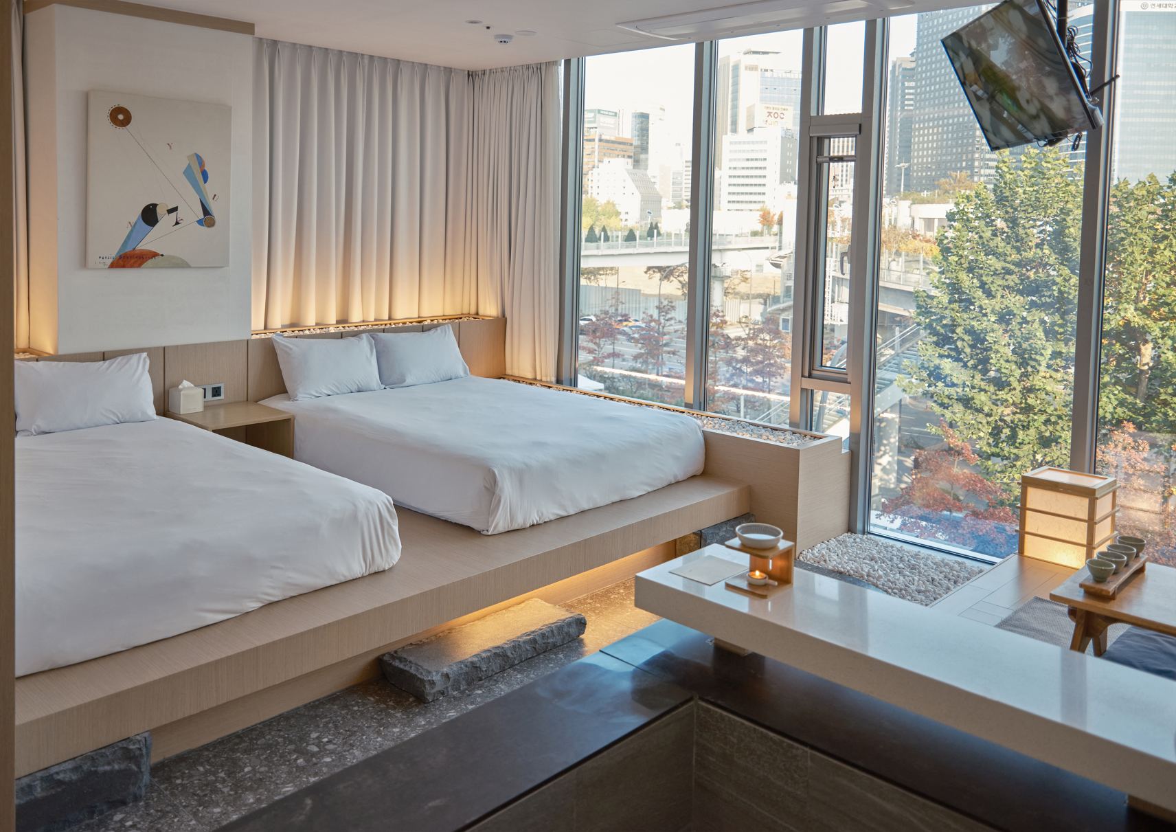 UH Suite The Seoul 2*