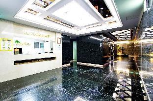 Renaissance Hotel 3*