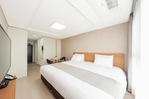 CENTUMMARK Hotel Yangyang 2*