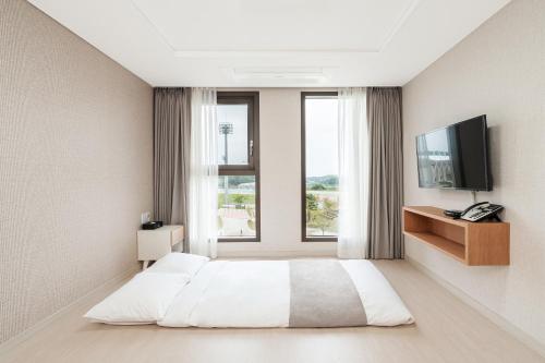 CENTUMMARK Hotel Yangyang 2*