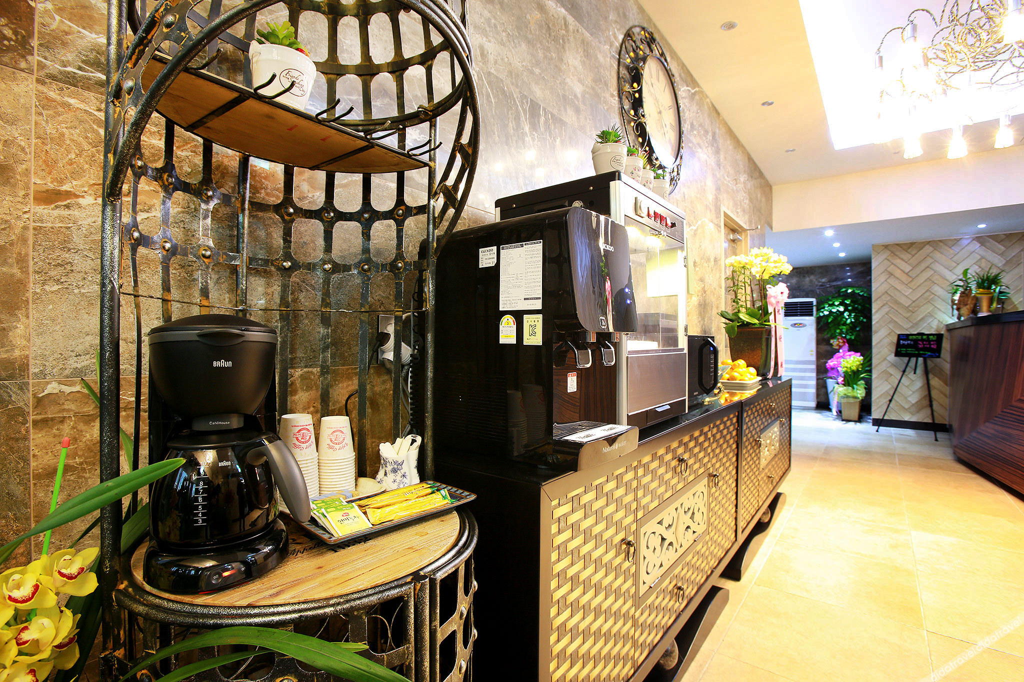Gwangmyeong W Hotel 2*