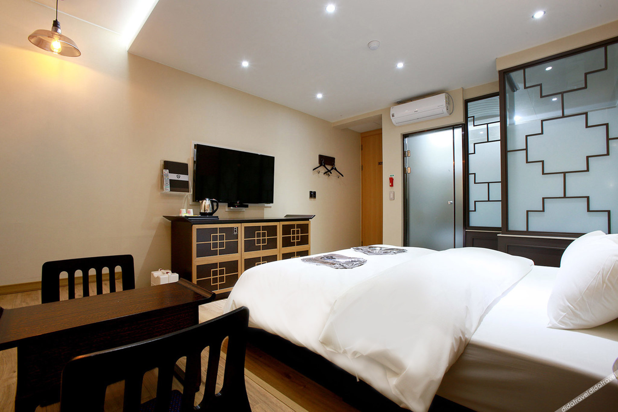 Gwangmyeong W Hotel 2*