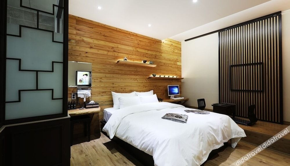 Gwangmyeong W Hotel 2*
