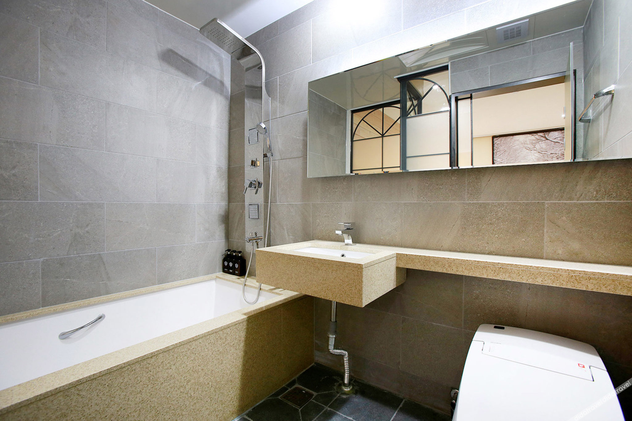 Gwangmyeong W Hotel 2*