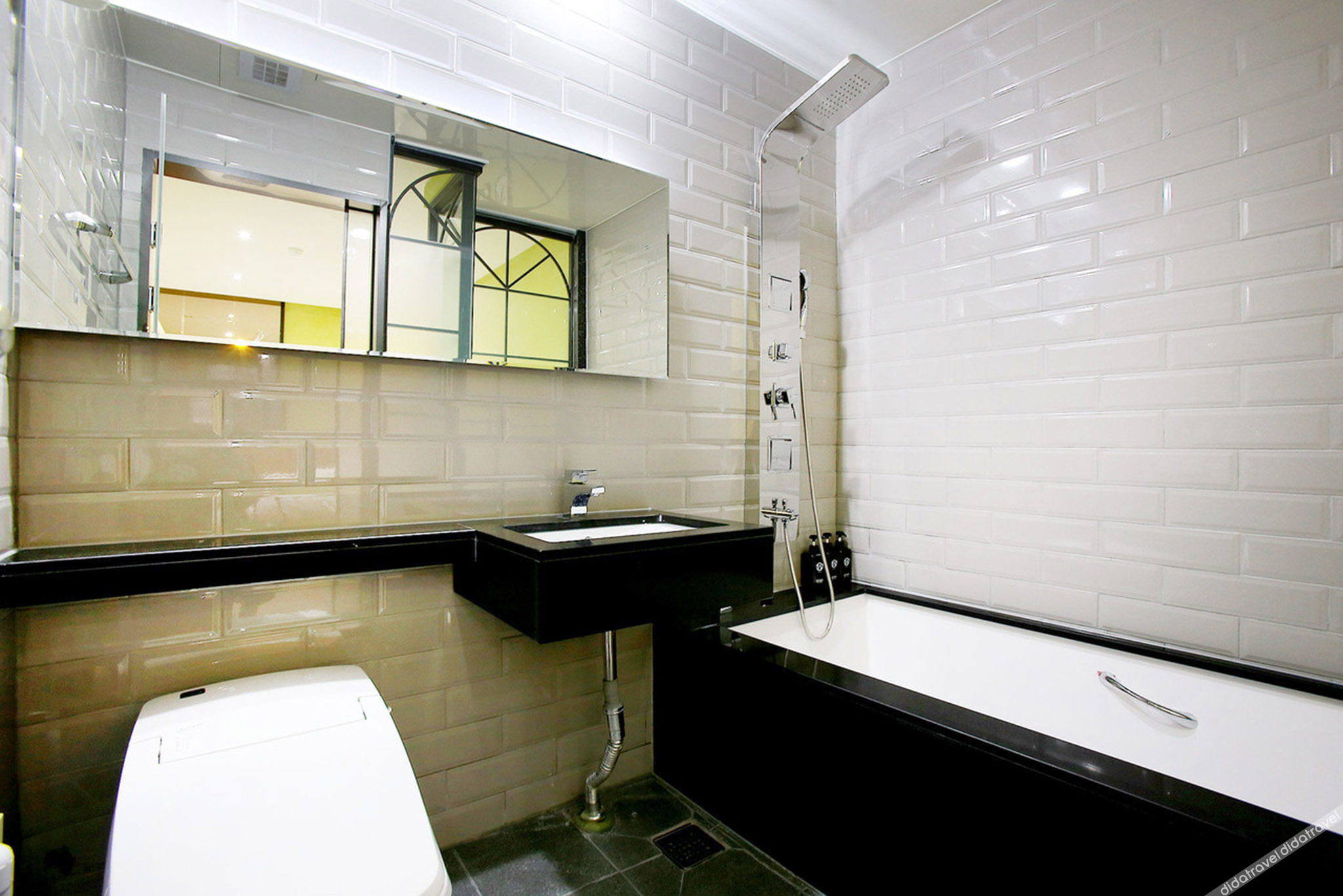 Gwangmyeong W Hotel 2*
