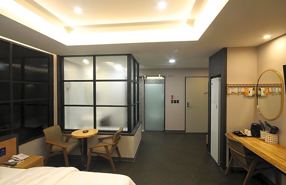 Amare Hotel 3*