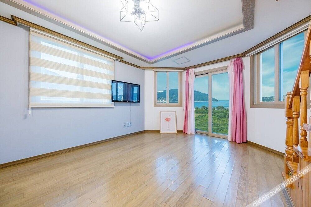 Star moon Pension 0*