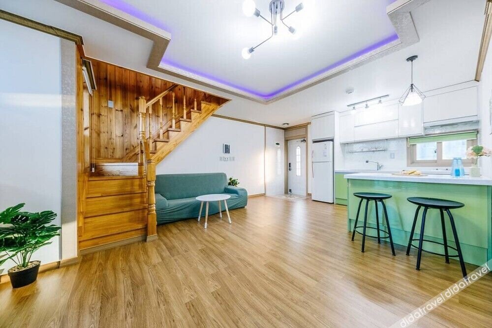 Star moon Pension 0*