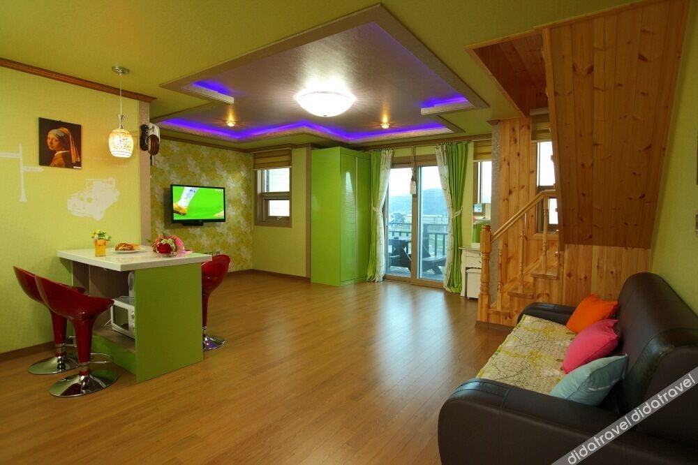 Star moon Pension 0*