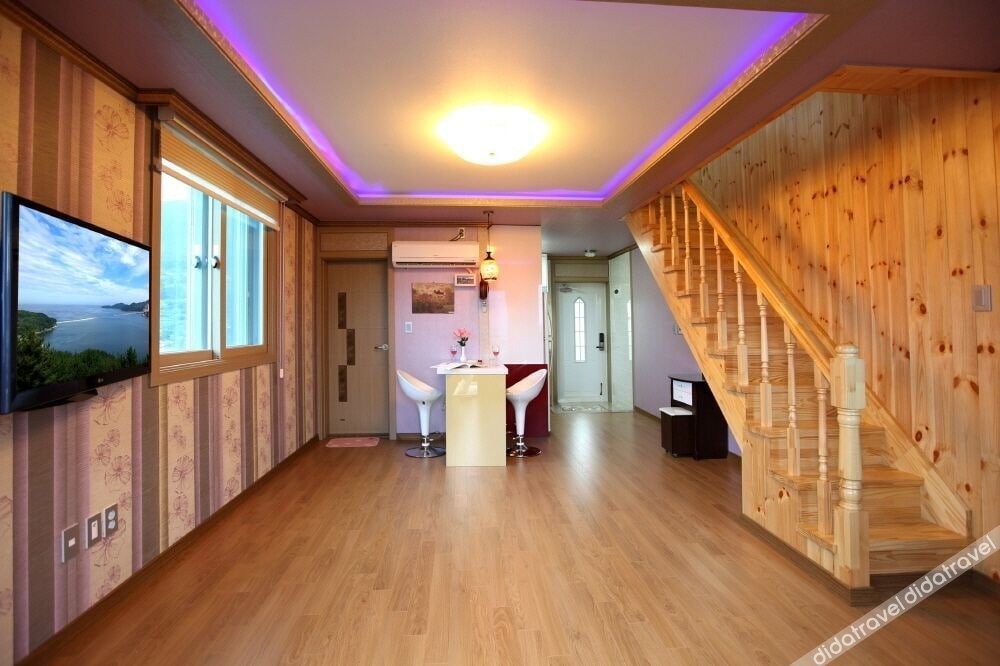 Star moon Pension 0*