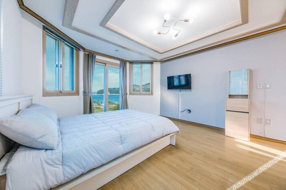 Star moon Pension 0*