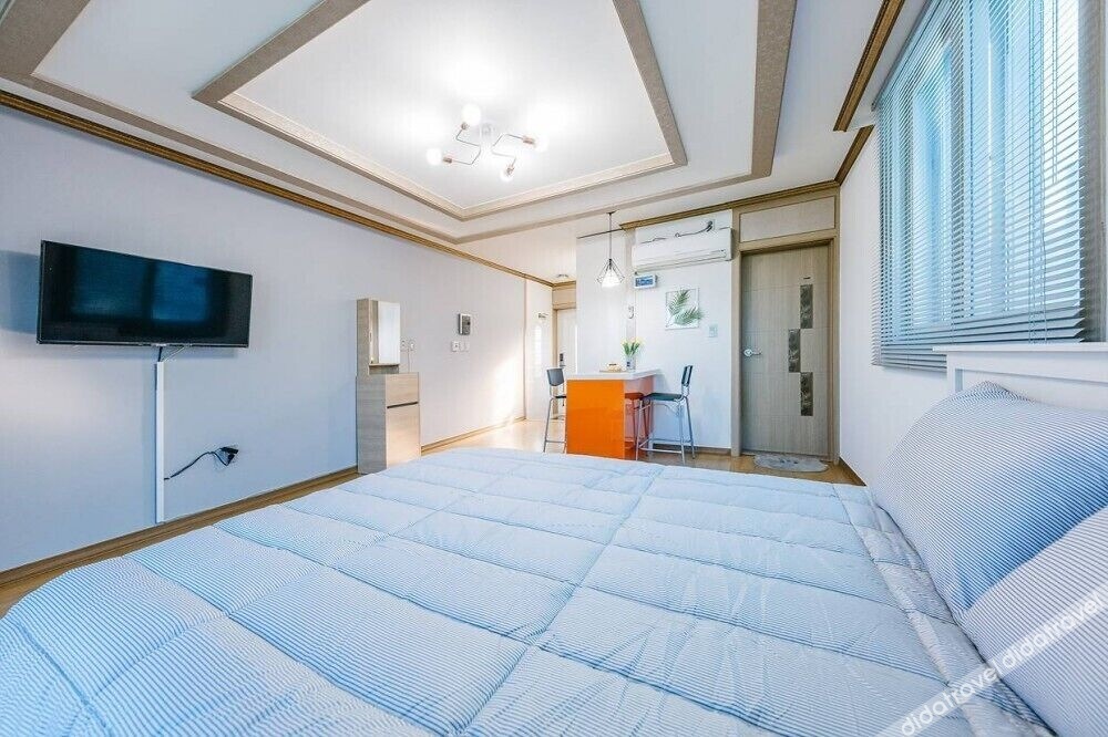 Star moon Pension 0*