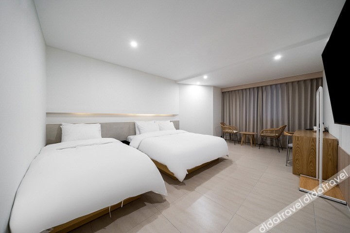 H.Avenue 3*