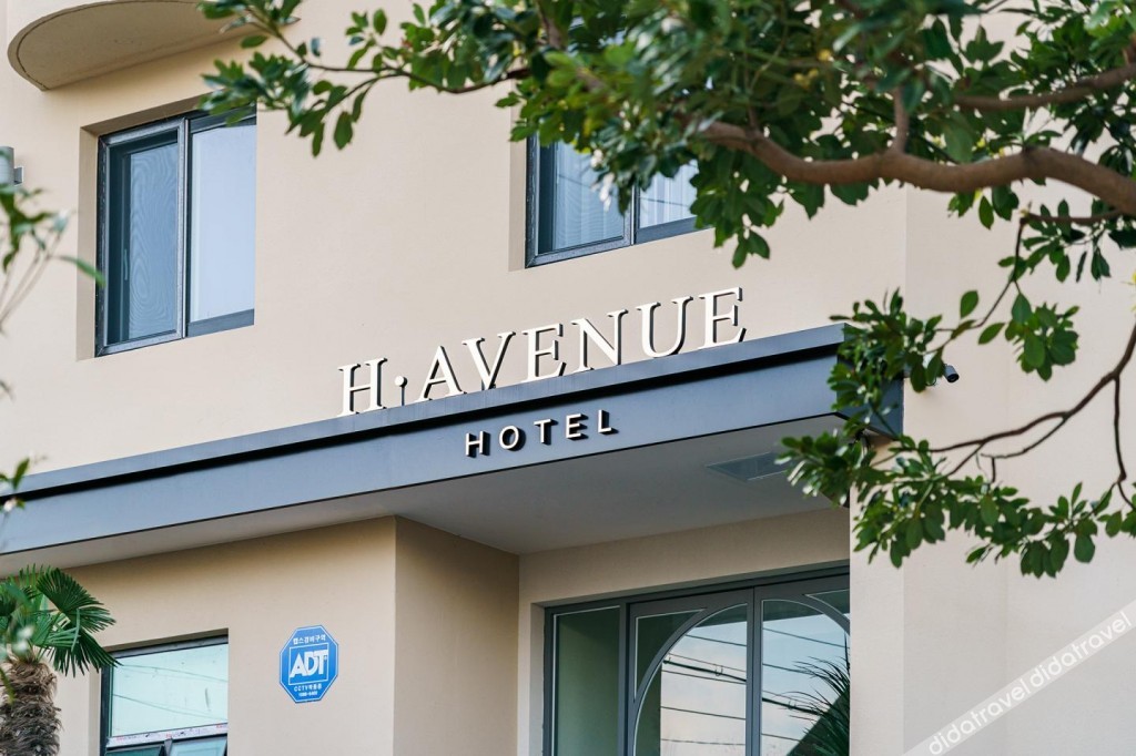 H.Avenue 3*