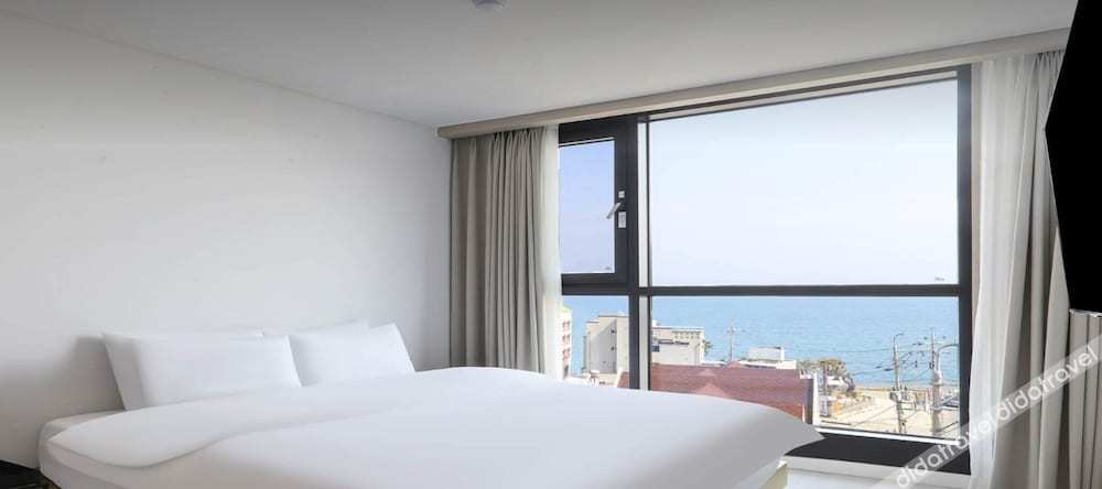 H.Avenue 3*