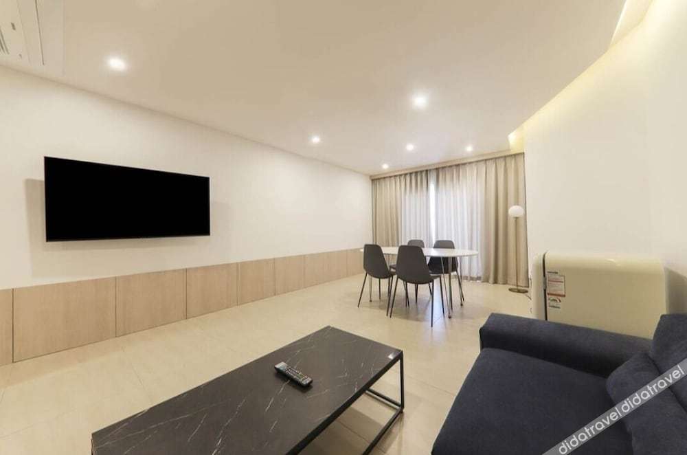 H.Avenue 3*