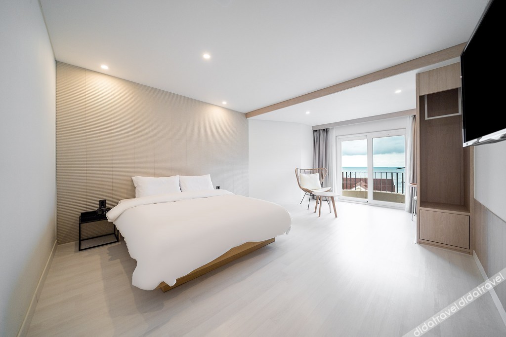 H.Avenue 3*