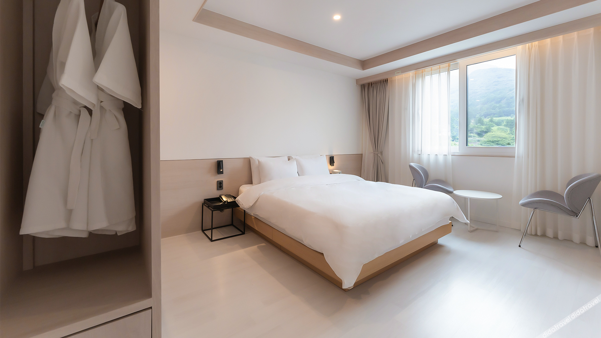 H.Avenue 3*