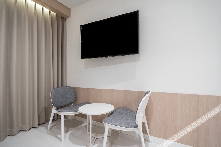 H.Avenue 3*