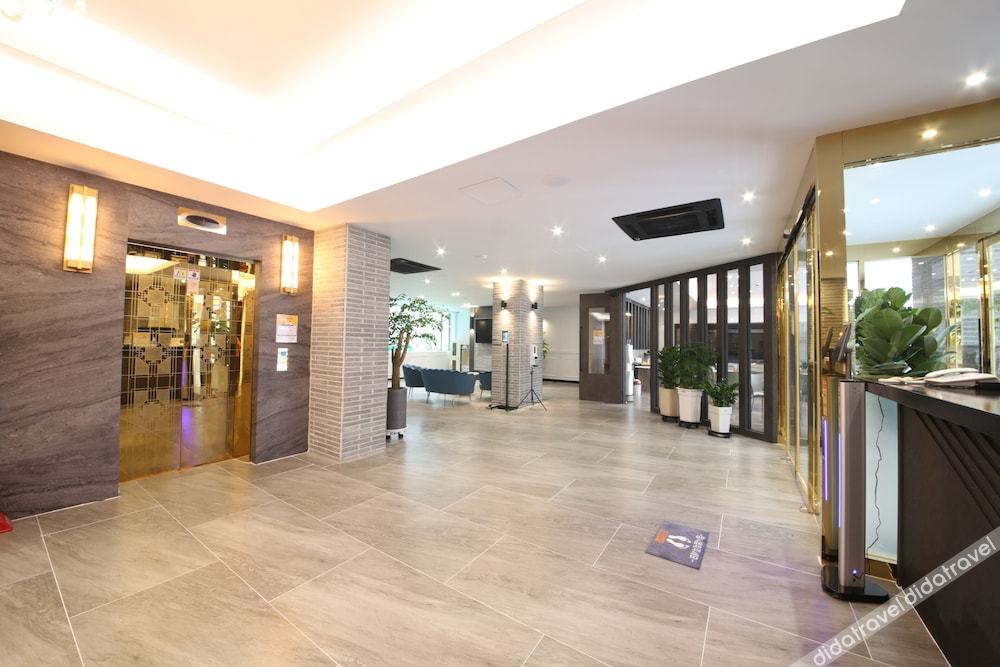 Hotel Stay Gumi 3*