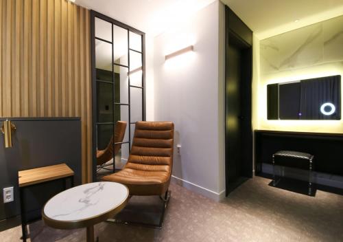 Westin_Hotel 0*