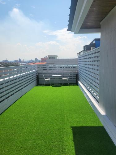 Hotel Raza B 2*