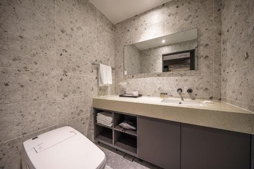 ACT Hotel 3*