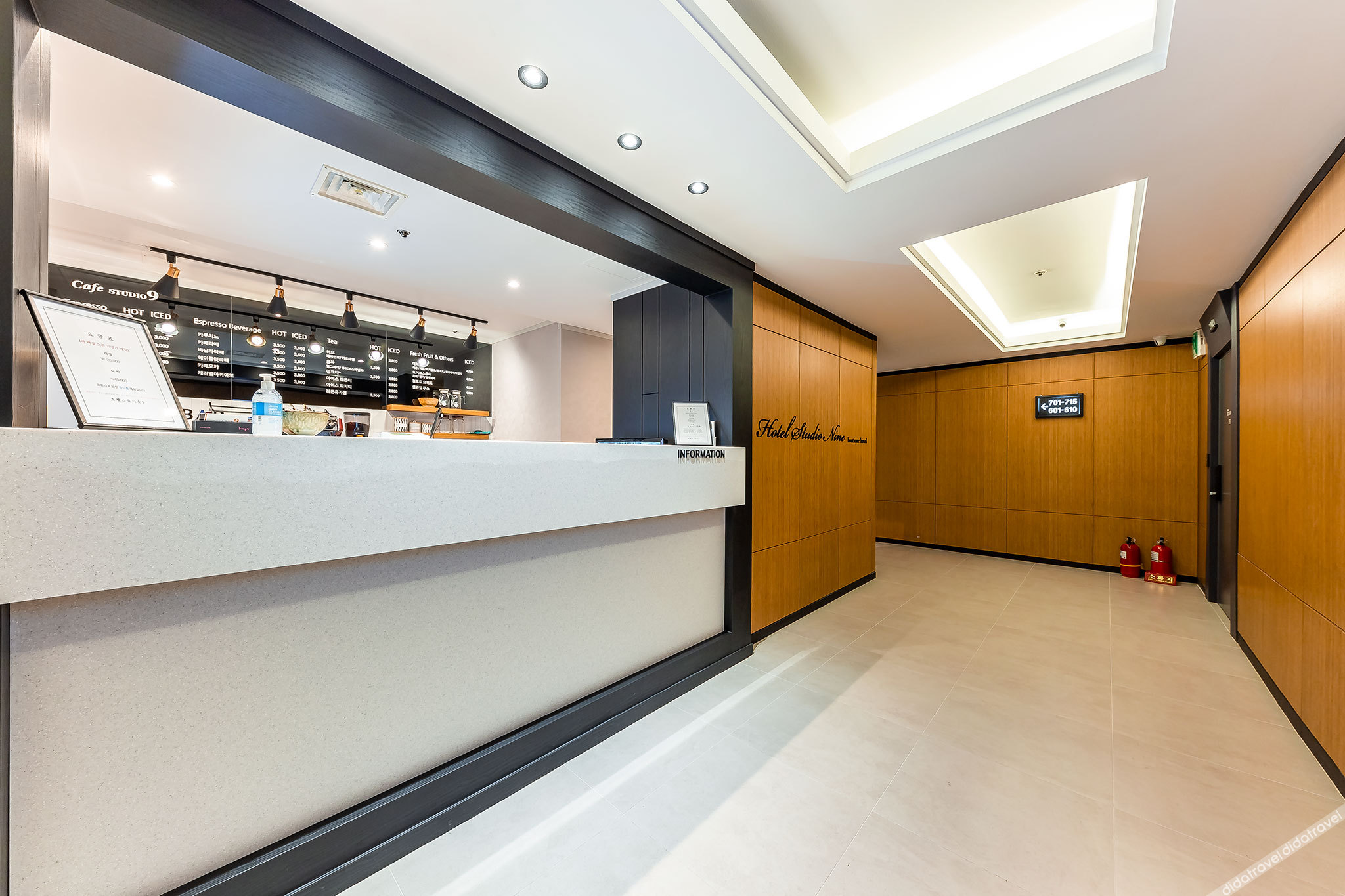 Ansan Studio 9 3*