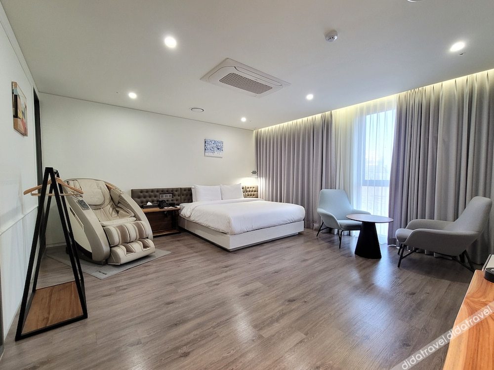 Hotel PIED Suseong 3*