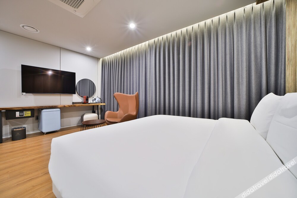 Hotel PIED Suseong 3*