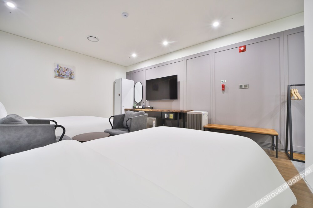 Hotel PIED Suseong 3*