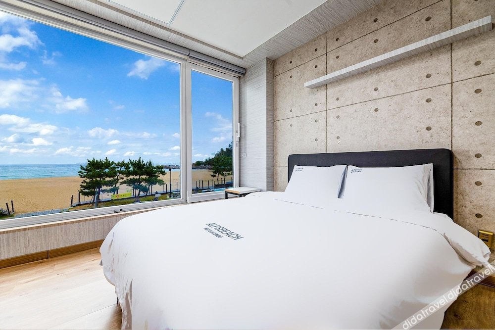 Yangyang Alps Beach 0*