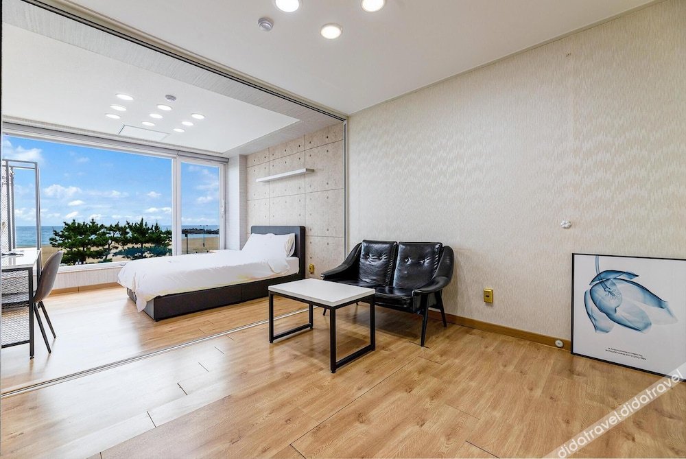 Yangyang Alps Beach 0*