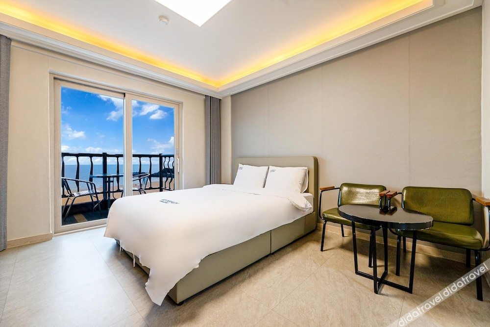 Yangyang Alps Beach 0*