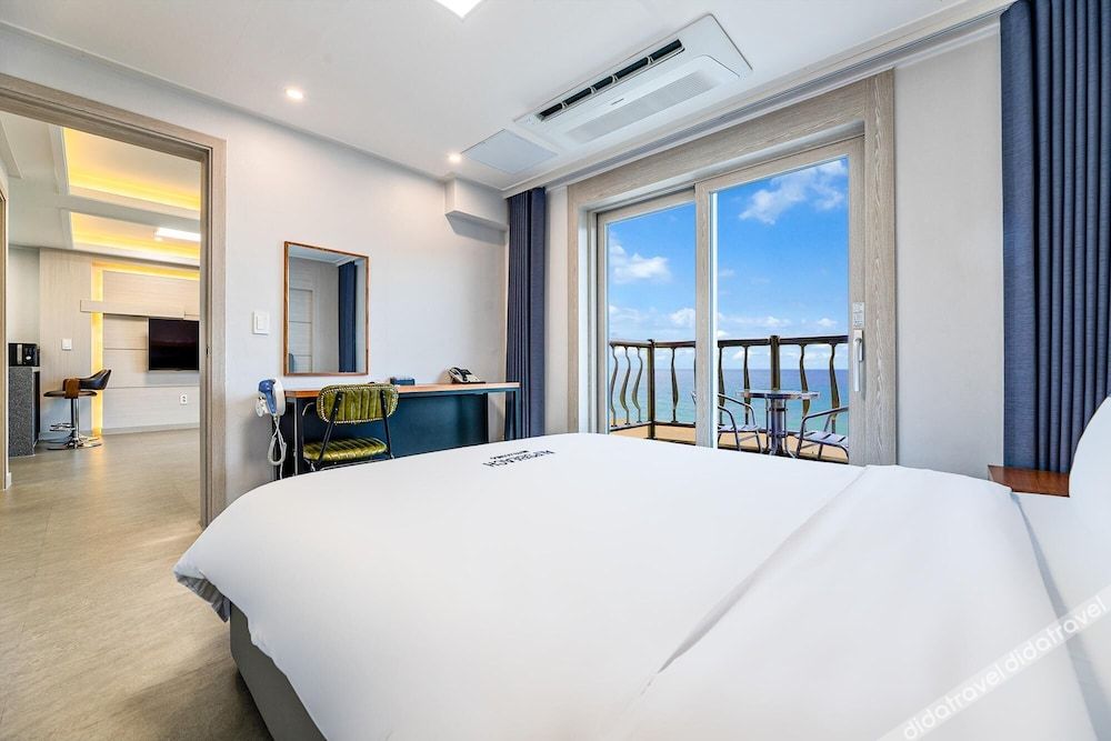 Yangyang Alps Beach 0*