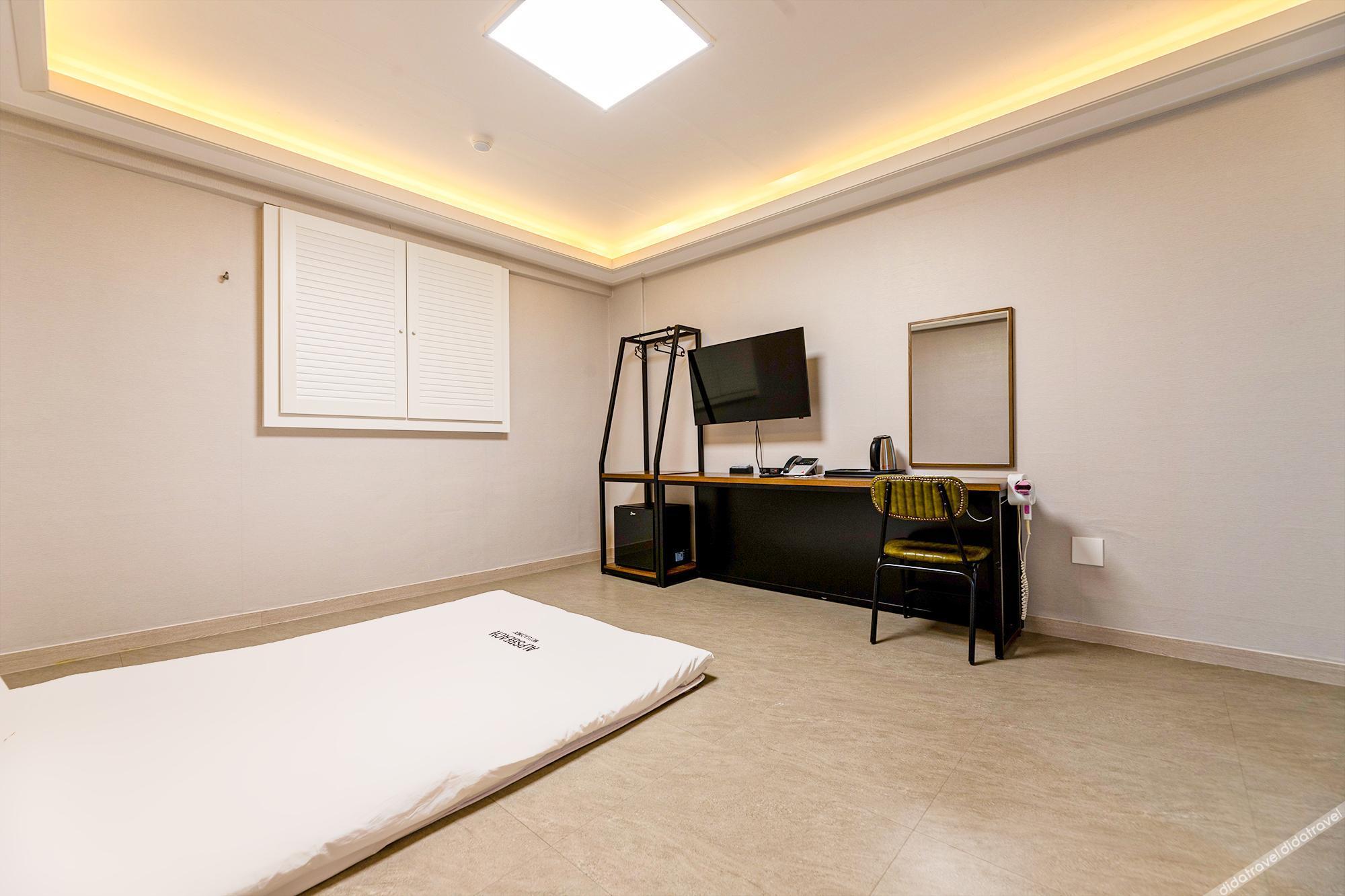 Yangyang Alps Beach 0*