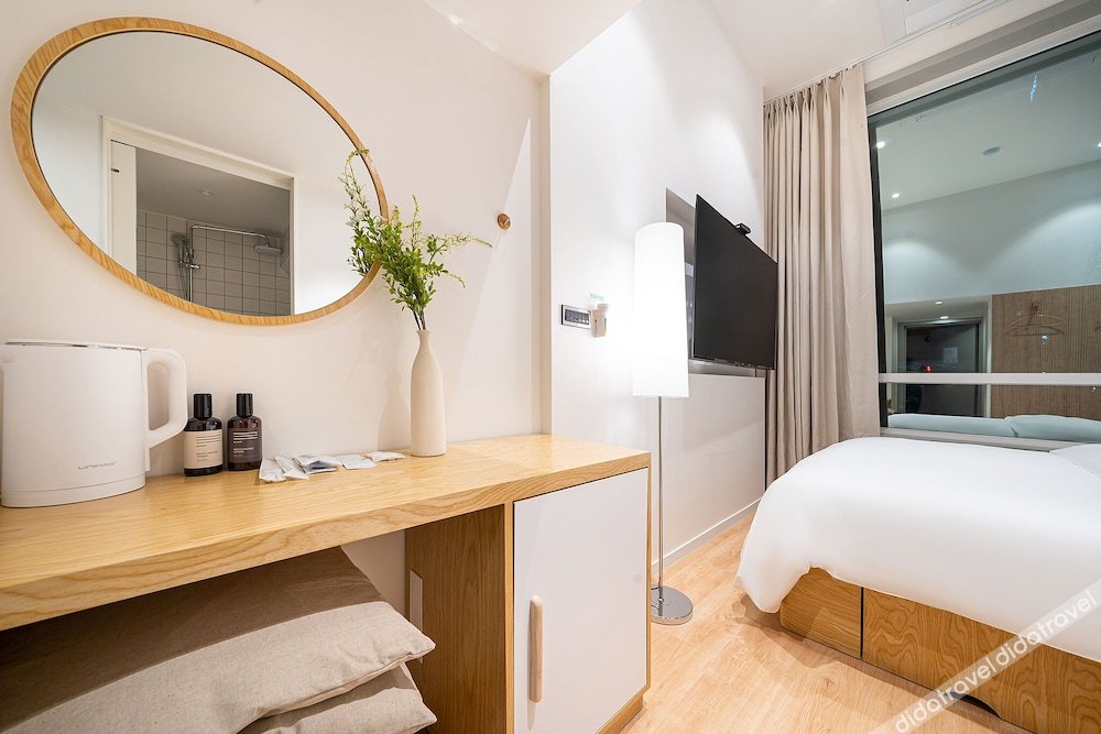 Anook Hotel Hongdae 2*