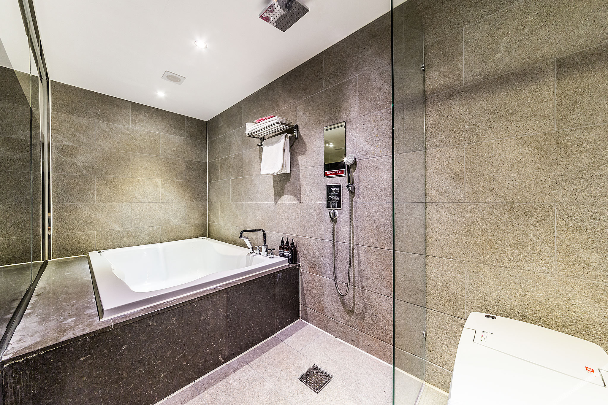 Osan Hotel Belino 3*
