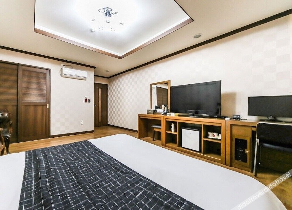Modern Business Hotel 3*