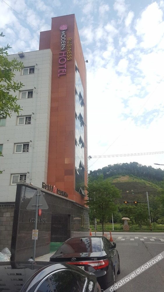 Modern Business Hotel 3*