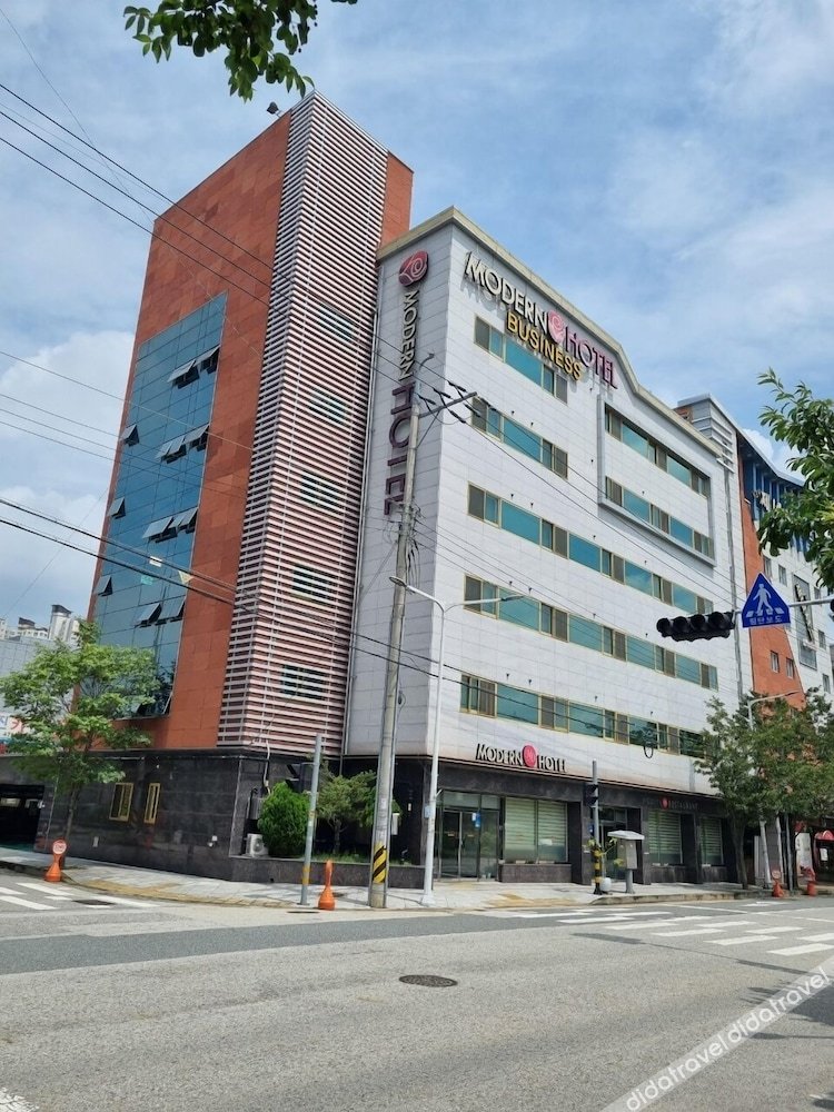 Modern Business Hotel 3*