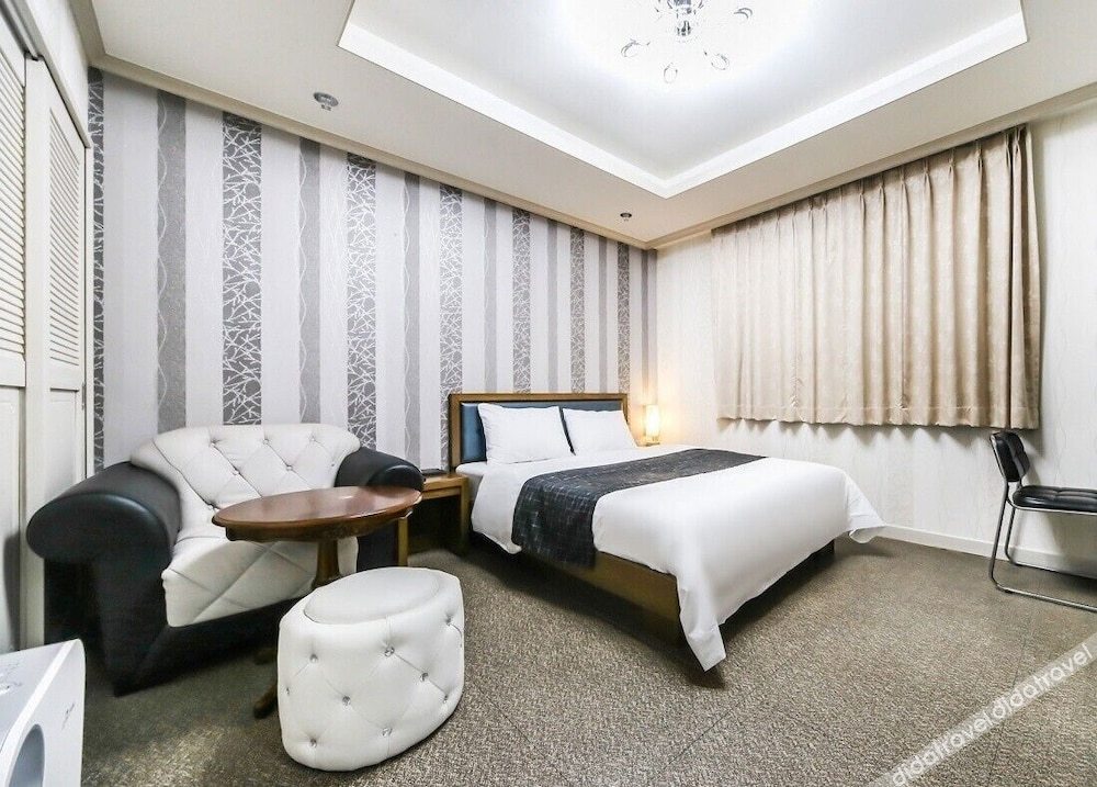 Modern Business Hotel 3*