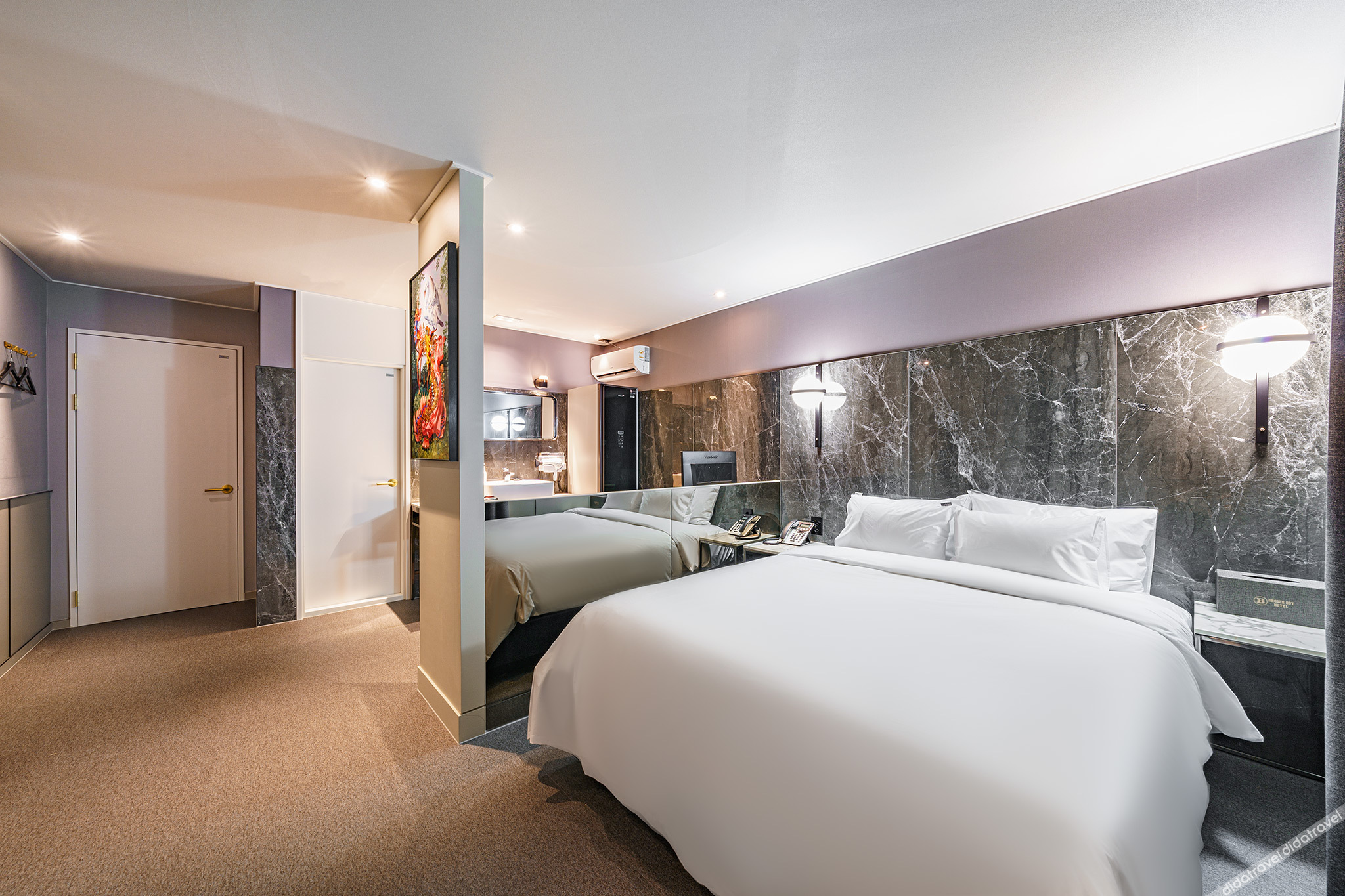 Brown-Dot Hotel Geomdan 2*