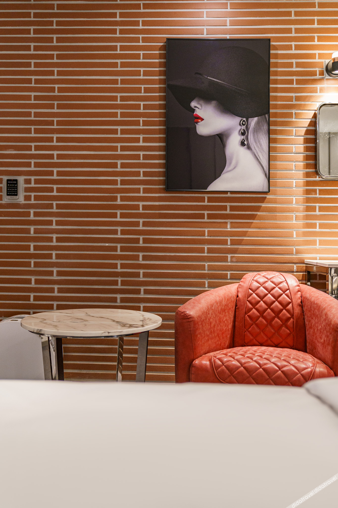 Brown-Dot Hotel Geomdan 2*