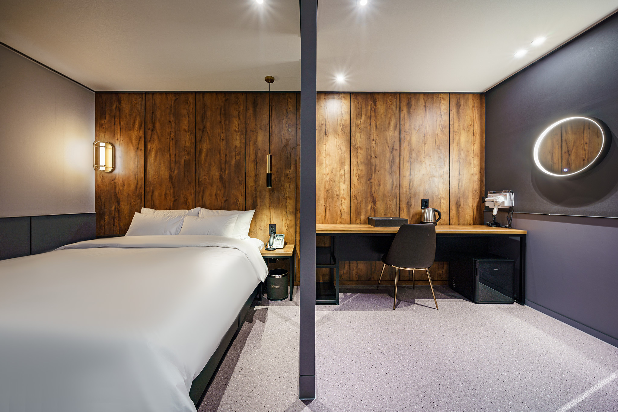 Brown-Dot Hotel Geomdan 2*