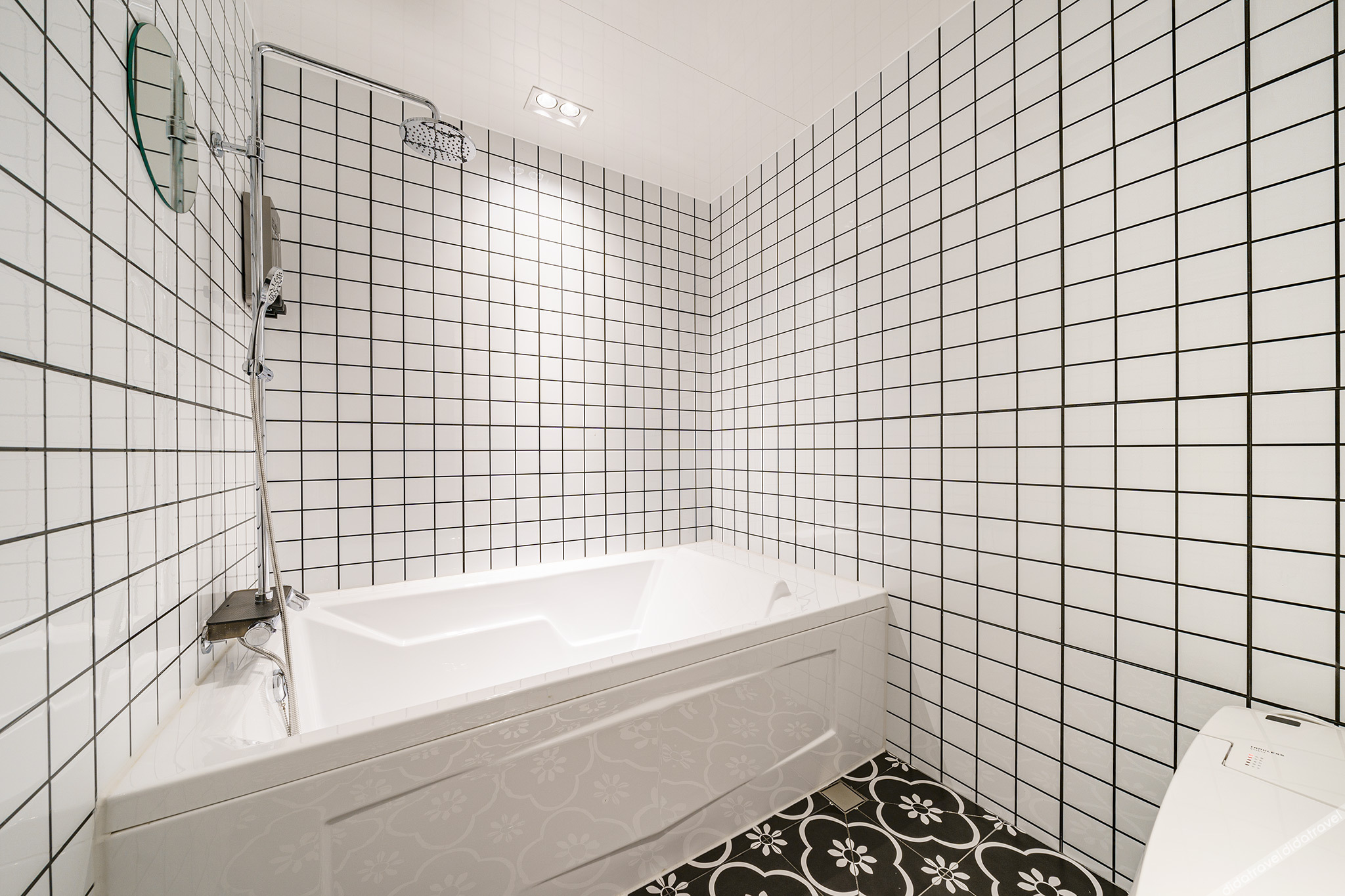Brown-Dot Hotel Geomdan 2*