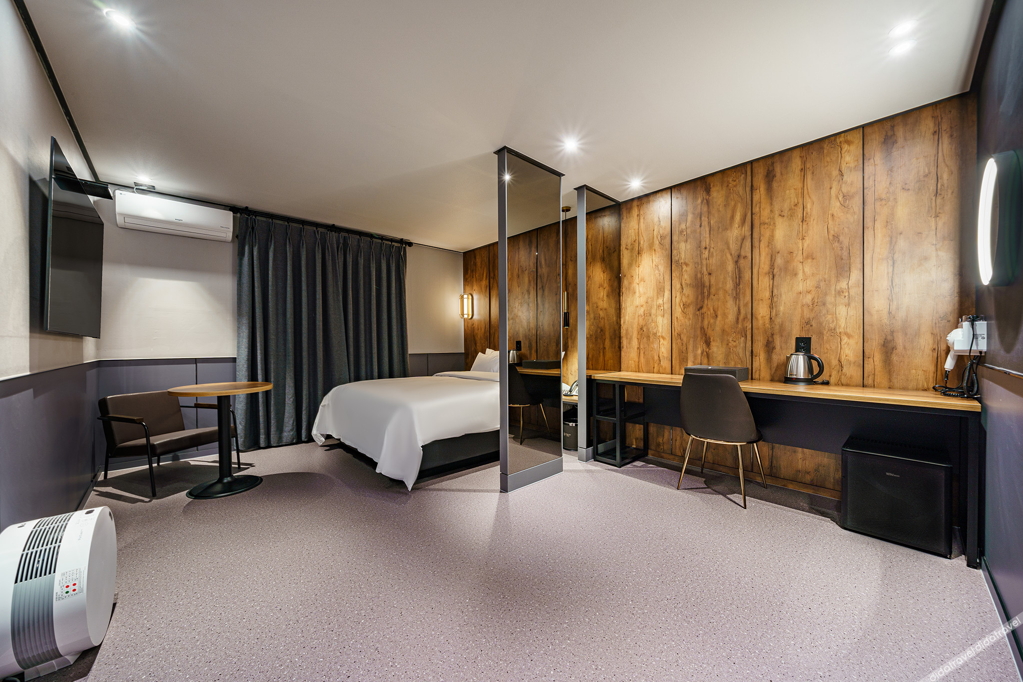 Brown-Dot Hotel Geomdan 2*